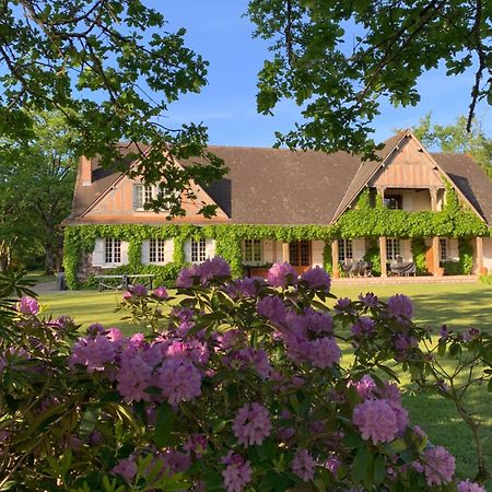 Bed and Breakfast Les Vieux Guays Cerdon  Exteriér fotografie