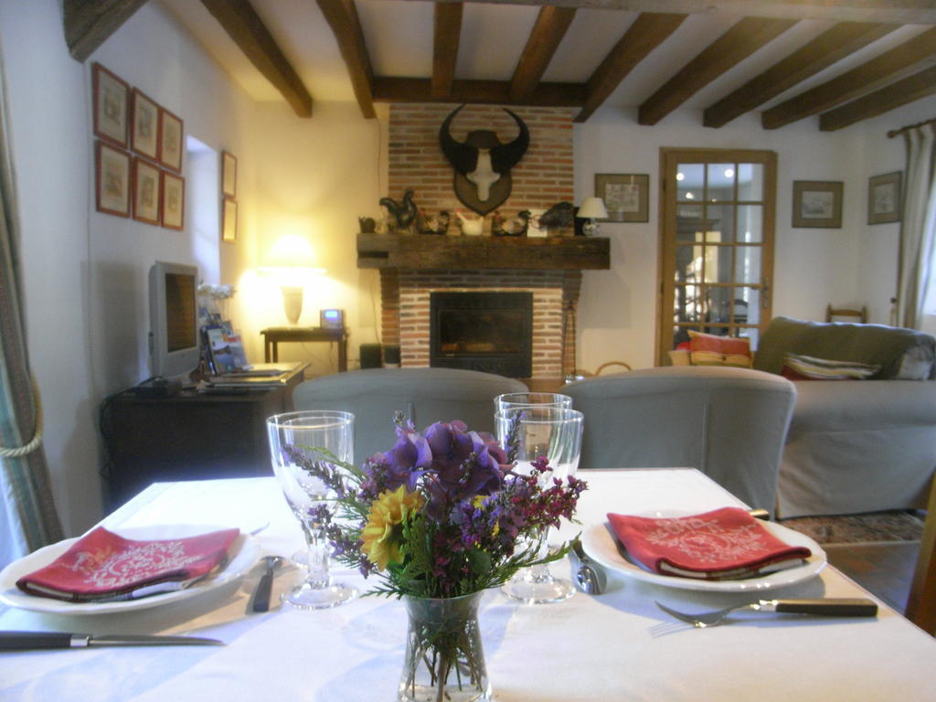 Bed and Breakfast Les Vieux Guays Cerdon  Exteriér fotografie