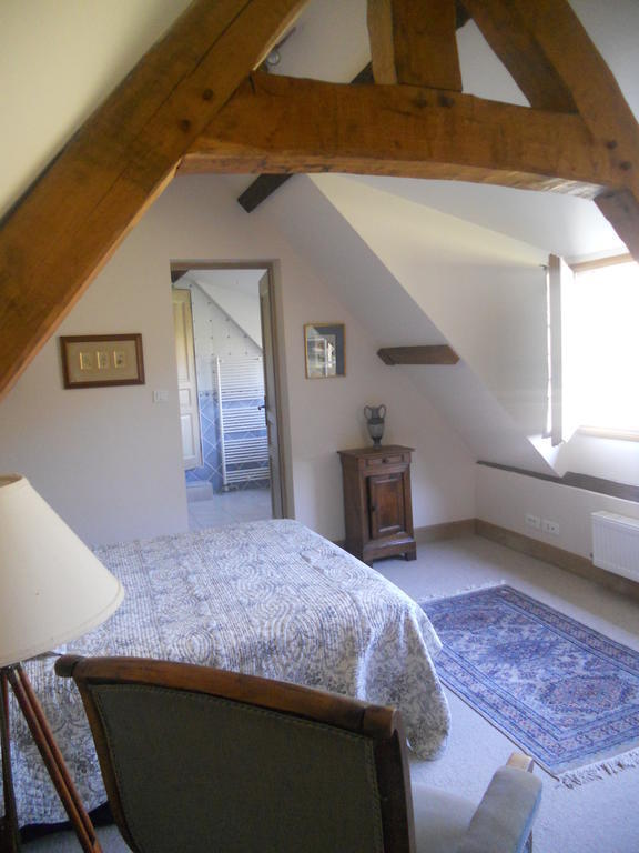 Bed and Breakfast Les Vieux Guays Cerdon  Pokoj fotografie