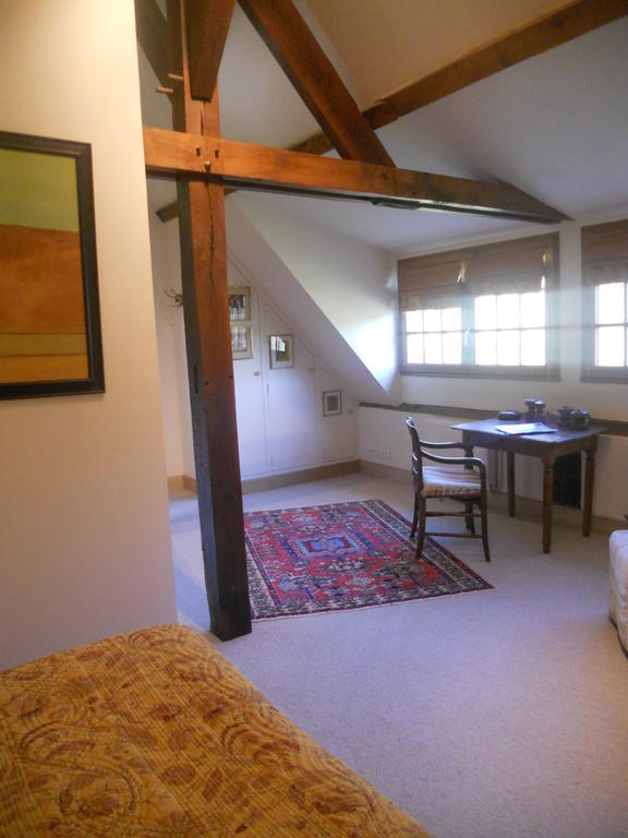 Bed and Breakfast Les Vieux Guays Cerdon  Pokoj fotografie